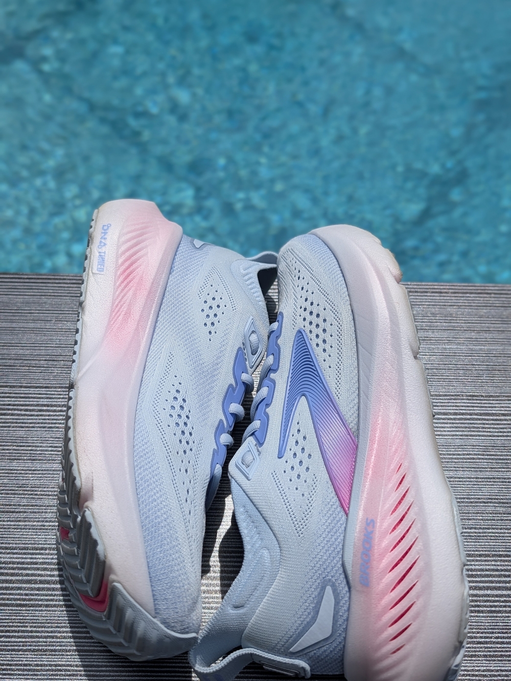 Brooks Glycerin 23 Women's Running Shoes Skyway Pink Size 7 B DNA Tuned - Picture 9 of 12